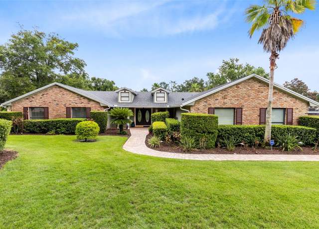 Property at 930 Arabian Ave, Winter Springs, FL 32708, 4 beds, 2.5 baths