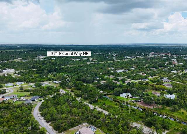 Property at 371 E Canal Way NE, Lake Placid, FL 33852