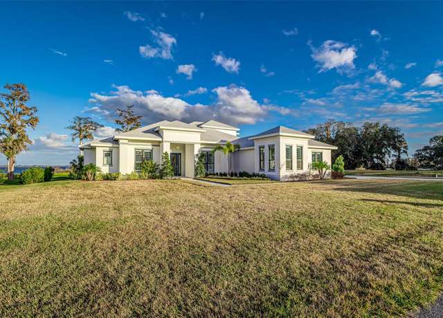 Property at 5272 Riverlake Dr, Bartow, FL 33830, 5 beds, 3.5 baths
