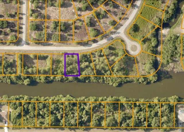 Property at London Cir, North Port, FL 34288