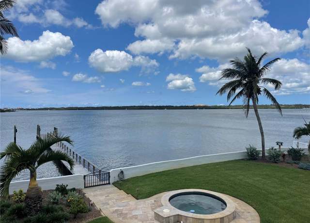 Property at 8488 35th Ave N, St Petersburg, FL 33710, 4 beds, 2.5 baths