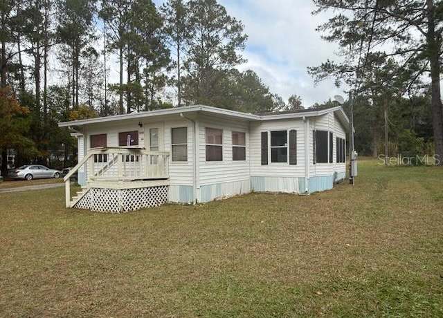 Property at 9236 West St, Brooksville, FL 34601, 2 beds, 2 baths