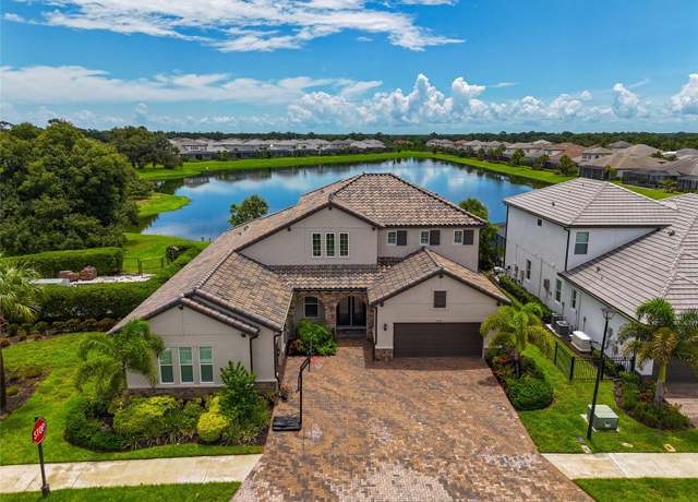 Property at 6358 Rivo Lakes Blvd, Sarasota, FL 34241, 4 beds, 4.5 baths