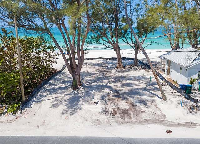 Property at 2214 Gulf Dr N, Bradenton Beach, FL 34217