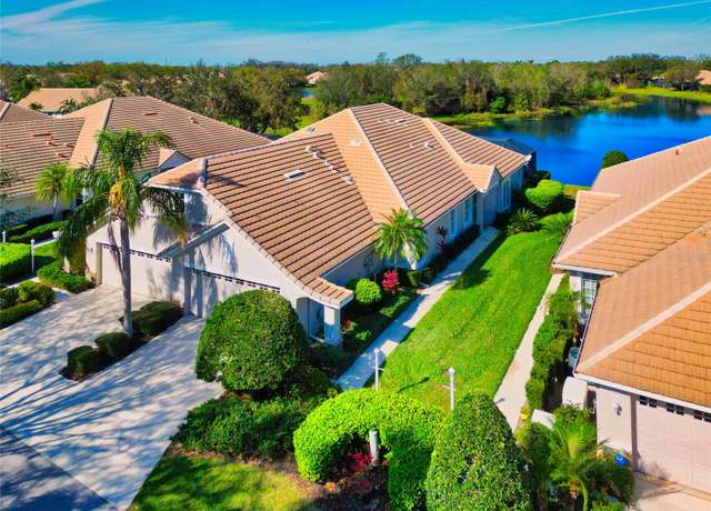 Property at 8310 Tartan Fields Cir, Lakewood Ranch, FL 34202, 3 beds, 2 baths