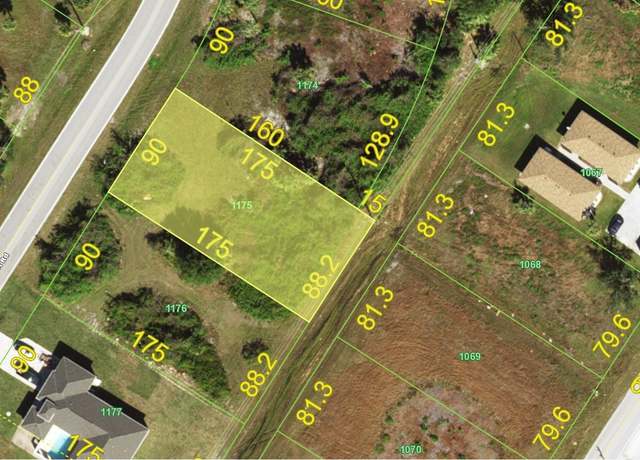 Property at 221 Sunset Rd, Rotonda West, FL 33947