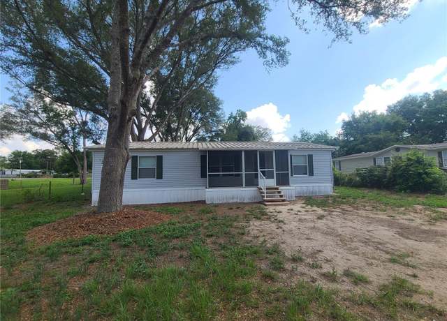 Property at 8900 SE 142nd Ln, Summerfield, FL 34491, 3 beds, 2 baths