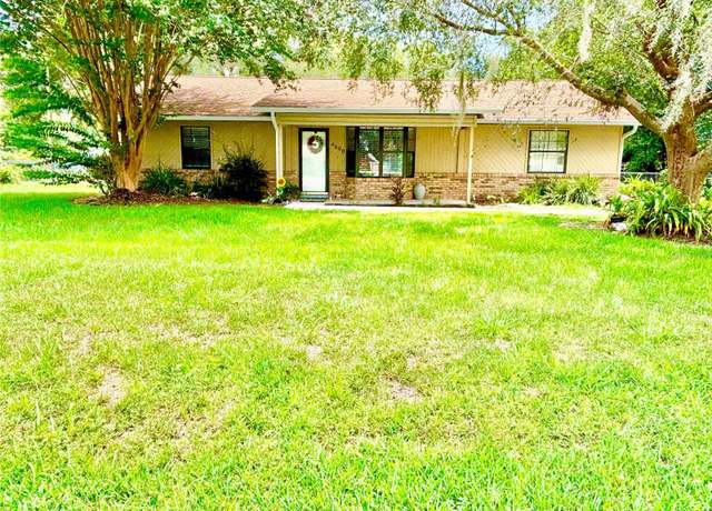 Property at 4800 SE 135th Pl, Summerfield, FL 34491, 3 beds, 2 baths