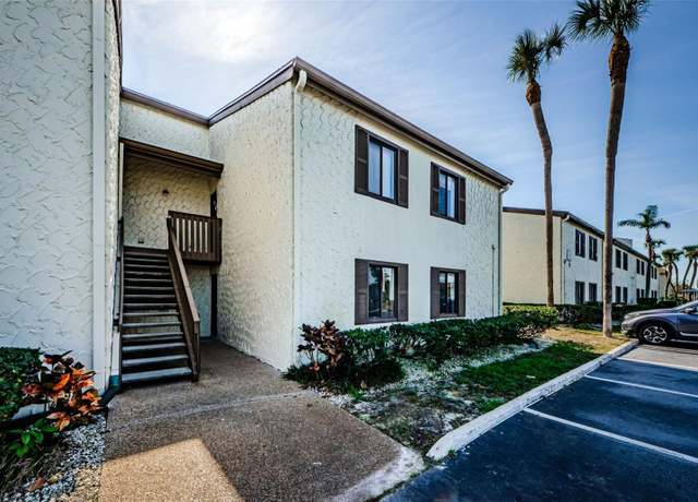 Property at 722 116th Ave N #2002, St Petersburg, FL 33716, 2 beds, 2 baths