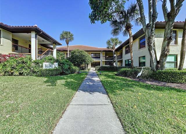Property at 513 Hammock Pine Blvd, Clearwater, FL 33761, 2 beds, 2 baths