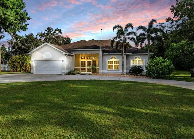 Property at 6411 Barton Rd, Plant City, FL 33565, 3 beds, 2 baths