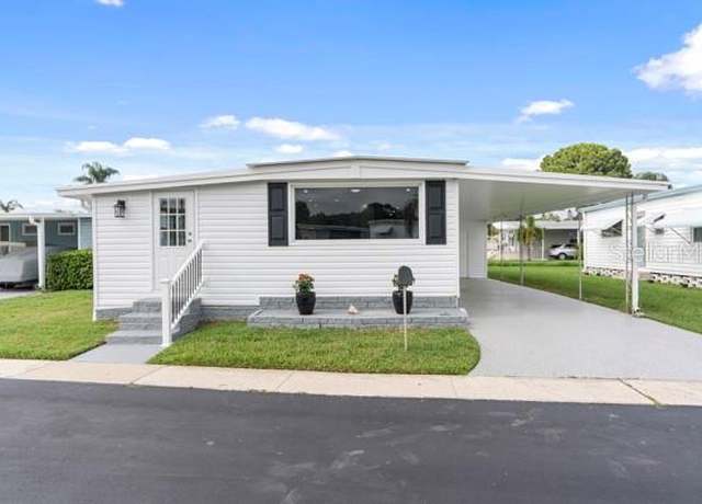 Property at 10512 Palm Dr #2, Largo, FL 33773, 2 beds, 2 baths