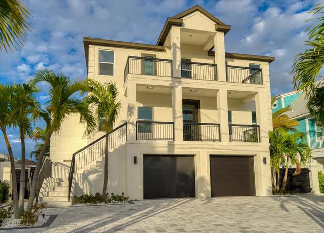 Property at 116 Devon Dr, Clearwater Beach, FL 33767, 4 beds, 3.5 baths