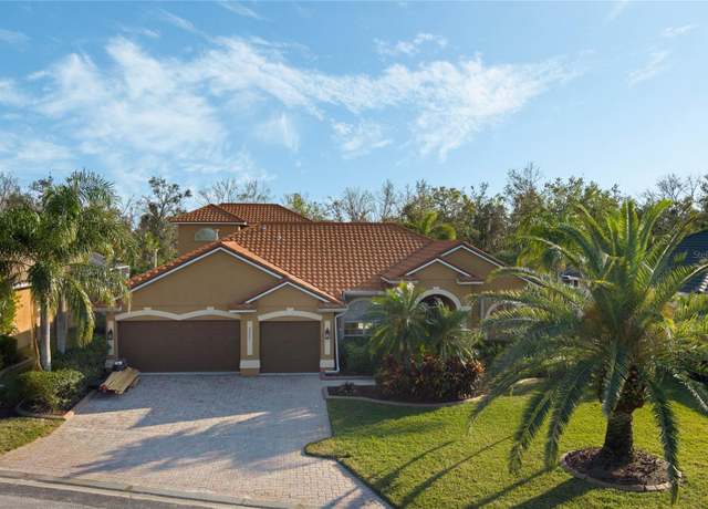 Property at 6977 74th Street Cir E, Bradenton, FL 34203, 3 beds, 3.5 baths