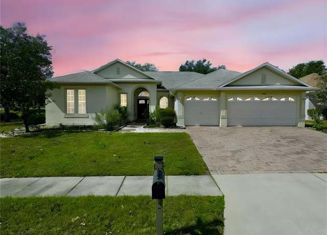 Property at 5525 Thorngrove Way, Spring Hill, FL 34609, 4 beds, 3 baths