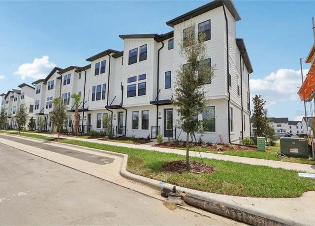 Property at 15447 Hamlin Park Dr, Winter Garden, FL 34787, 3 beds, 3.5 baths
