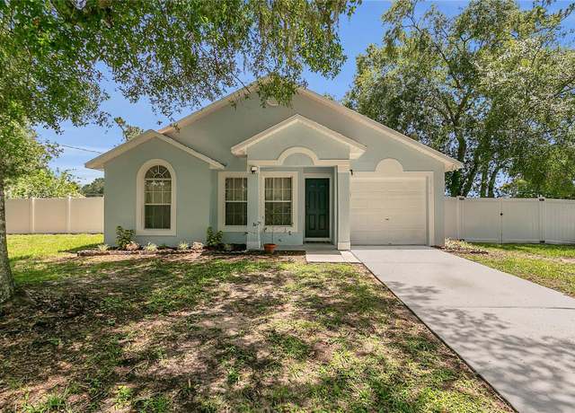 Property at 18504 Washington Ave, Orlando, FL 32820, 3 beds, 2 baths