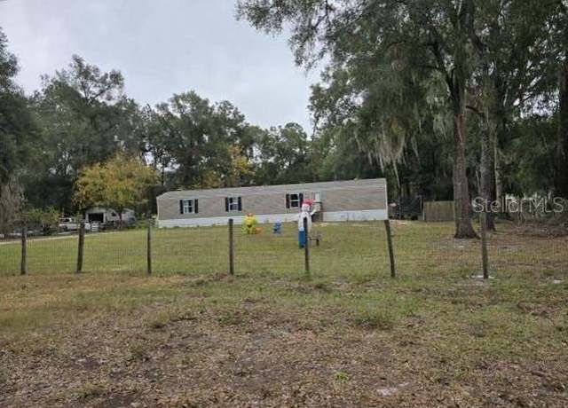 Property at 2800 SE 173rd St, Summerfield, FL 34491, 3 beds, 2 baths