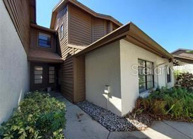 Property at 321 Parkside Ln, Safety Harbor, FL 34695, 2 beds, 2 baths