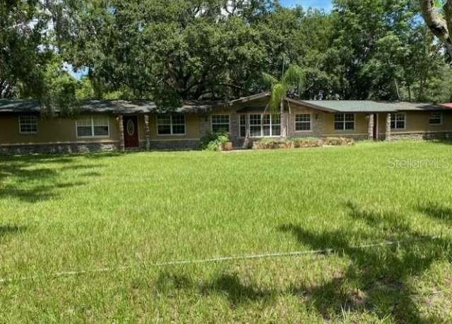 Property at 17220 Estes Rd, Lutz, FL 33548, 6 beds, 2.5 baths
