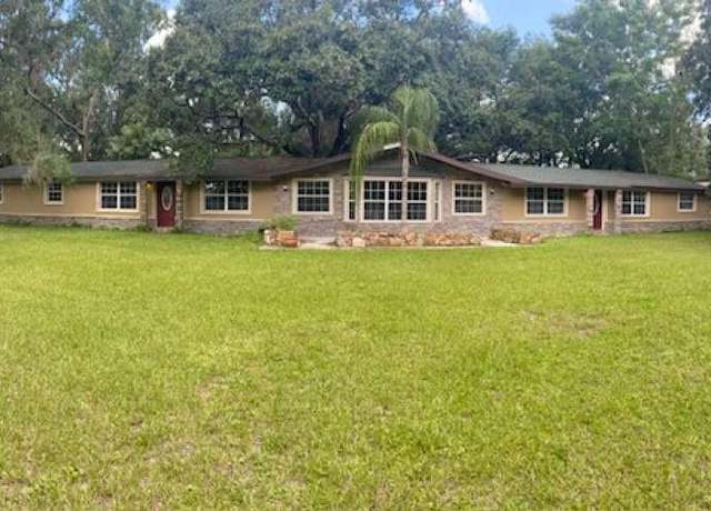 Property at 17220 Estes Rd, Lutz, FL 33548, 6 beds, 2.5 baths