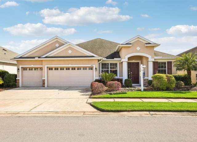 Property at 5631 Superior Dr, Lakeland, FL 33805, 4 beds, 3 baths