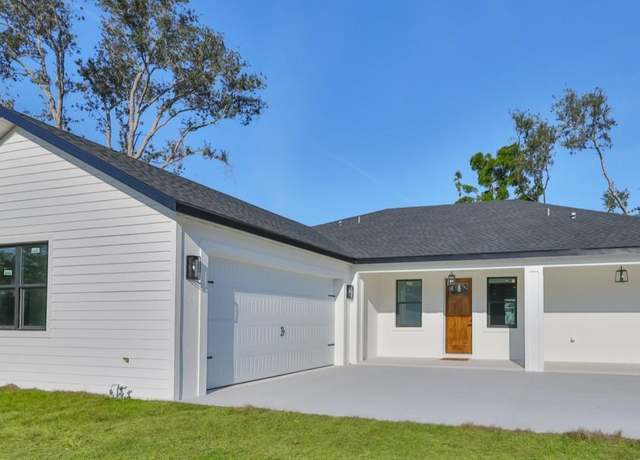 Property at 5923 22nd Avenue Dr E, Palmetto, FL 34221, 3 beds, 2 baths
