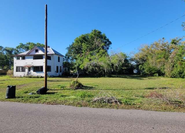 Property at 2003 51st Ave E, Bradenton, FL 34203