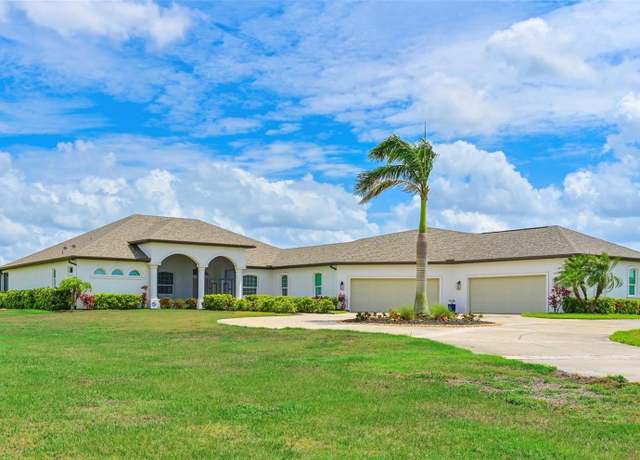 Property at 6316 Foxbrook Trl, Parrish, FL 34219, 4 beds, 4 baths