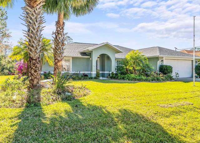 Property at 8 Emerald Ln, Palm Coast, FL 32164, 3 beds, 2 baths