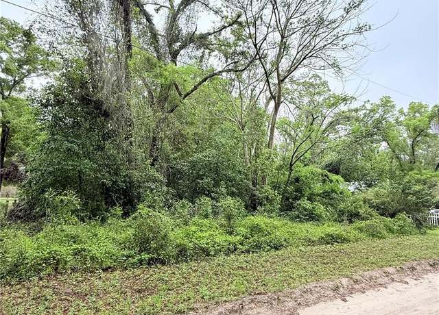 Property at 8630 SW 82nd Ter, Trenton, FL 32693