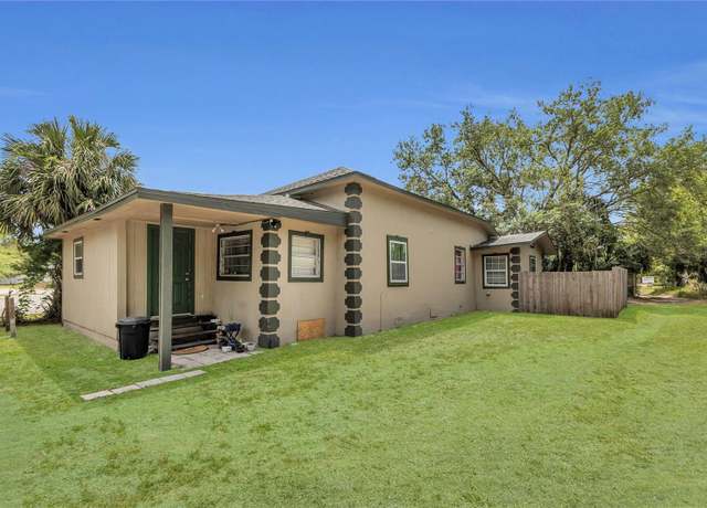 Property at 1511 W 12th St, Sanford, FL 32771, 4 beds, 2 baths