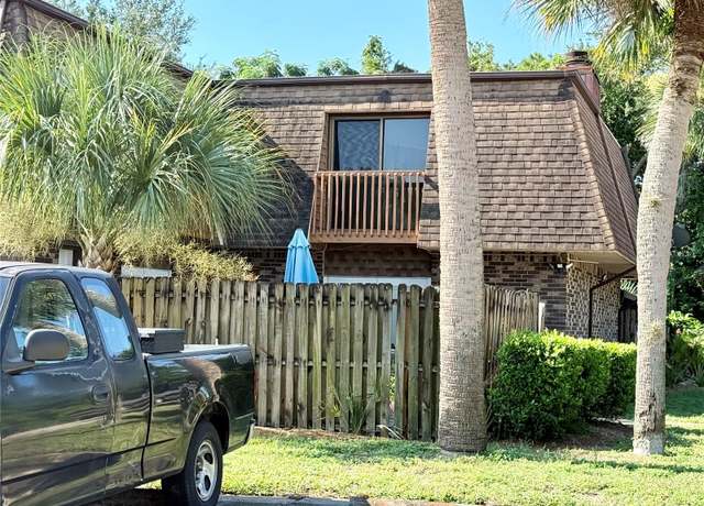 Property at 202 Terrace Ct, Sanford, FL 32773, 2 beds, 2.5 baths