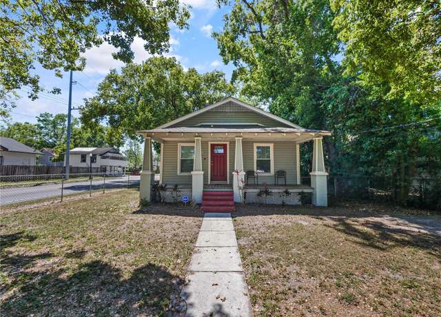 Property at 302 W Park St, Lakeland, FL 33803, 3 beds, 2 baths