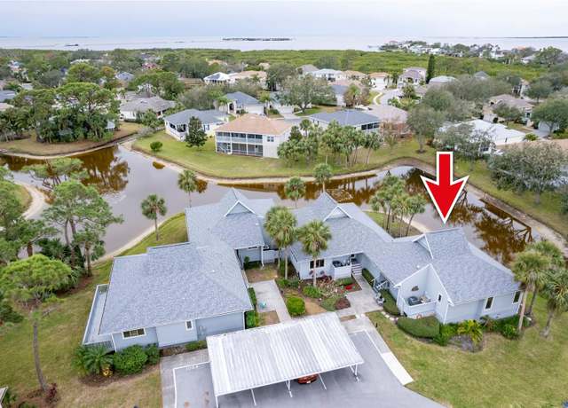 Property at 1018 Caravel Ct, Tarpon Springs, FL 34689, 2 beds, 2 baths