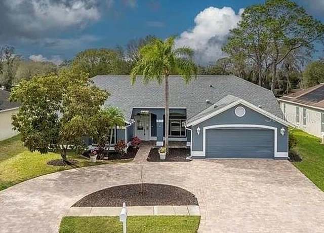 Property at 17508 Isbell Ln, Odessa, FL 33556, 5 beds, 3 baths