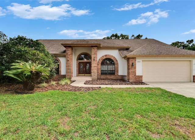 Property at 2413 Buckhorn Run Dr, Valrico, FL 33596, 5 beds, 3 baths