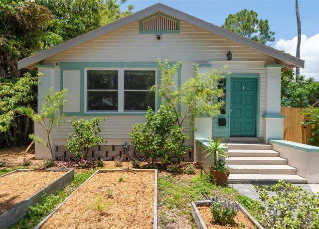 Property at 2451 2nd Ave N, St Petersburg, FL 33713, 4 beds, 3 baths