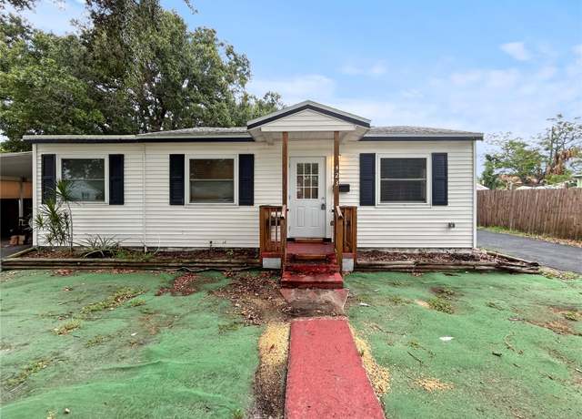 Property at 423 61st Ave NE, St Petersburg, FL 33703, 2 beds, 1 bath