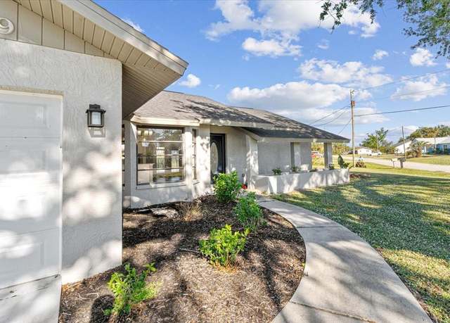 Property at 7359 Van Lake Dr, Englewood, FL 34224, 3 beds, 2 baths