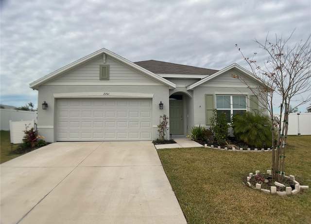 Property at 2201 Grand Flora Trl, Bradenton, FL 34208, 4 beds, 2 baths