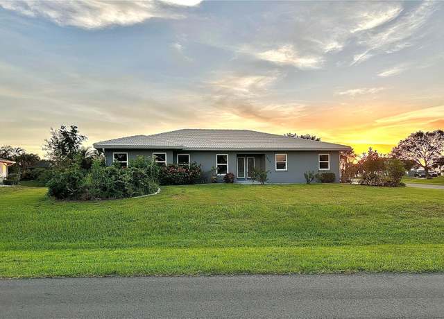Property at 1019 Schooner Ln, Englewood, FL 34224, 3 beds, 3 baths