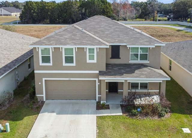 Property at 8511 Triumph Cir, Wildwood, FL 34785, 5 beds, 3 baths