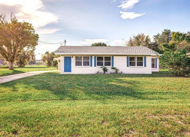 Property at 5144 Washington St, Lake Wales, FL 33859, 4 beds, 2 baths