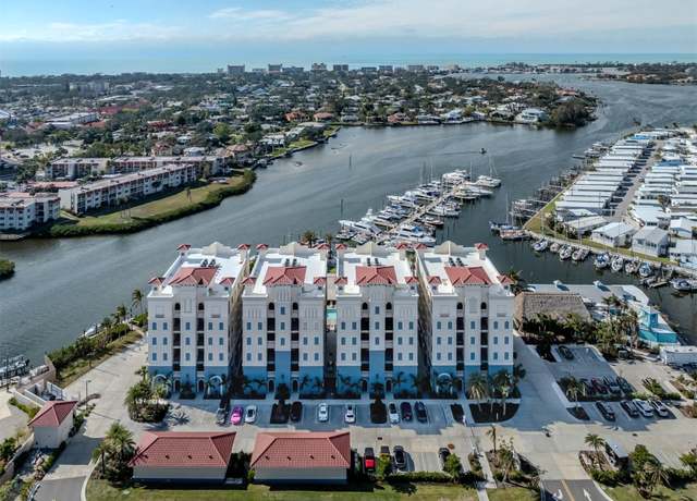 Property at 501 Tamiami Trl N #502, Venice, FL 34285, 3 beds, 2 baths
