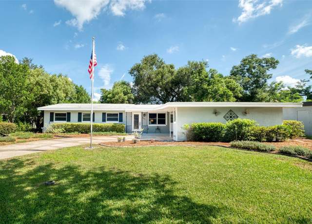 Property at 2007 Strathaven Rd, Winter Park, FL 32792, 4 beds, 2 baths