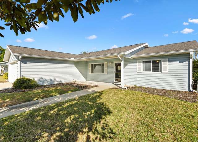 Property at 10255 SE 178th Pl, Summerfield, FL 34491, 2 beds, 2 baths