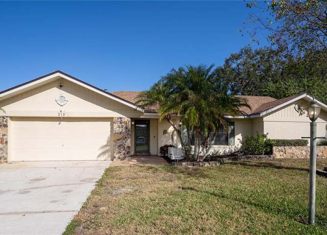 Property at 218 College Grove Cir NE, Winter Haven, FL 33881, 4 beds, 2 baths