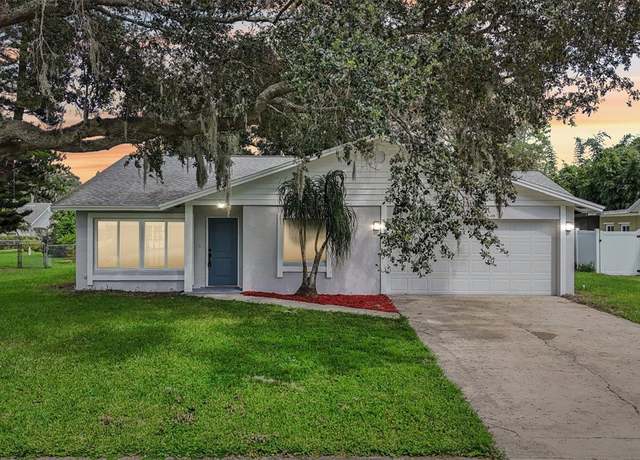 Property at 360 Bent Oak Dr, Port Orange, FL 32127, 3 beds, 2 baths
