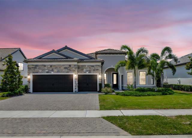 Property at 8033 Grande Shores Dr, Sarasota, FL 34240, 3 beds, 3 baths